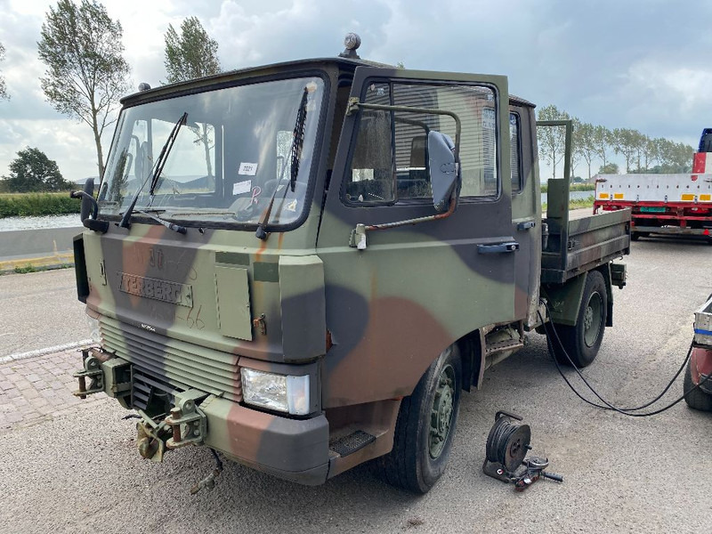 Terberg F750 4x4 - Kamion sa zatvorenim sandukom: slika 2 Terberg F750 4x4 - Kamion sa zatvorenim sandukom: slika 2