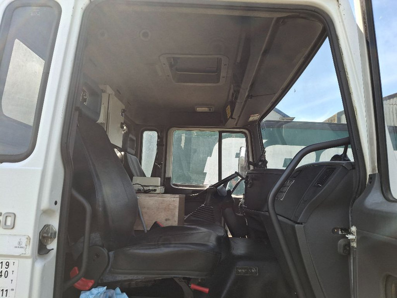 Kamion cisterna Volvo FL 250 GAS / LPG: slika 16