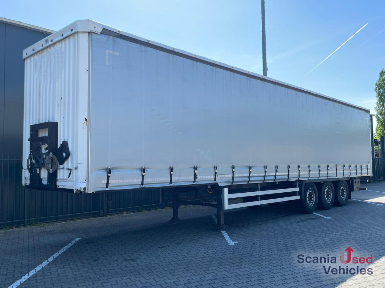 KAESSBOHRER KASSBOHRER XS CURTAINSIDER 3 AXLE 3X STOCK - Poluprikolica sa ceradom: slika 1 KAESSBOHRER KASSBOHRER XS CURTAINSIDER 3 AXLE 3X STOCK - Poluprikolica sa ceradom: slika 1