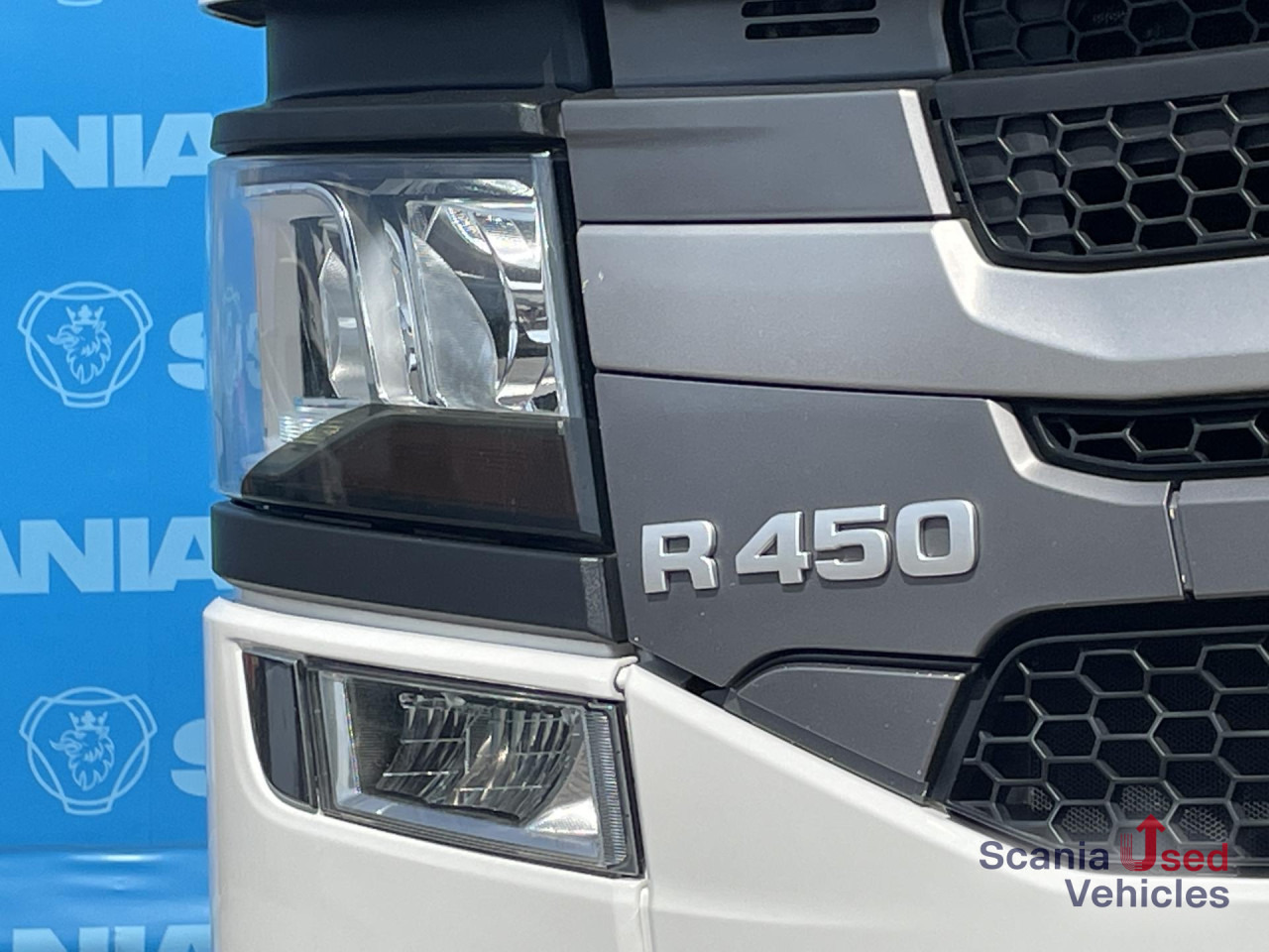 SCANIA R 450 A4x2NA DIFF-L RETARDER ACC SMART 2 - Tegljač: slika 3 SCANIA R 450 A4x2NA DIFF-L RETARDER ACC SMART 2 - Tegljač: slika 3