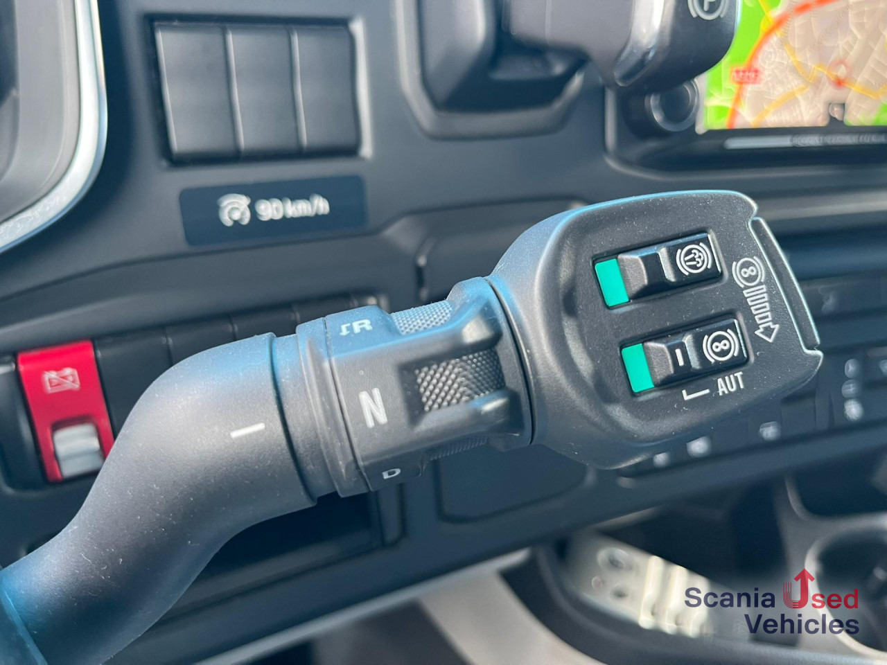 SCANIA R 500 A4x2NA RETARDER LED NAVI PTO - Tegljač: slika 4 SCANIA R 500 A4x2NA RETARDER LED NAVI PTO - Tegljač: slika 4