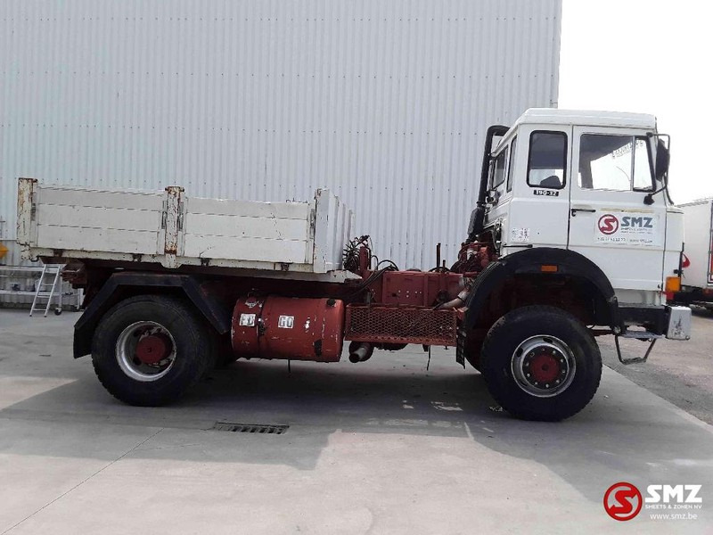 Iveco Magirus 190.32 4x4 tractor french -francais - Kamion sa tovarnim sandukom: slika 4 Iveco Magirus 190.32 4x4 tractor french -francais - Kamion sa tovarnim sandukom: slika 4