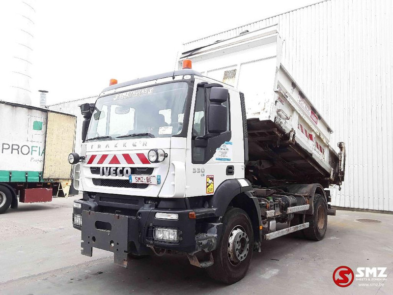 Iveco Trakker 330 184"km snow equipment - Istovarivač: slika 3 Iveco Trakker 330 184"km snow equipment - Istovarivač: slika 3