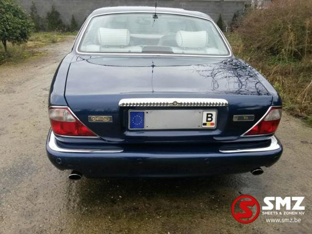 Jaguar Daimler V 8 105000 km TOP einselsitze - Automobil: slika 2 Jaguar Daimler V 8 105000 km TOP einselsitze - Automobil: slika 2