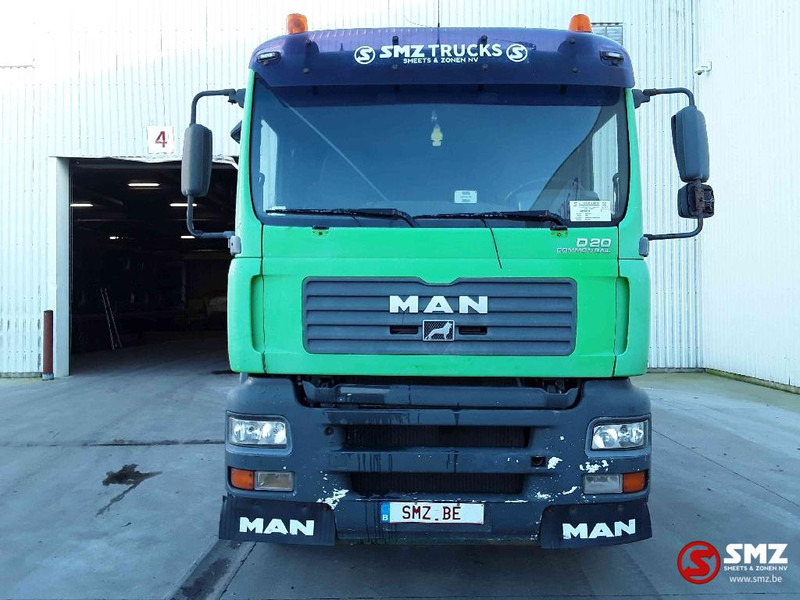 MAN TGA 33.430 problem boite/gearbox - Kamion sa golom šasijom i zatvorenom kabinom: slika 2 MAN TGA 33.430 problem boite/gearbox - Kamion sa golom šasijom i zatvorenom kabinom: slika 2