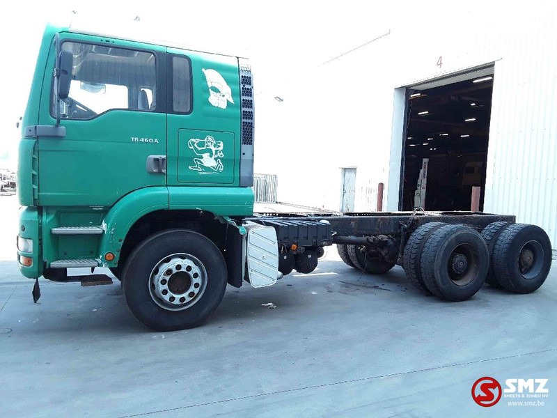 MAN TGA 460 6x4 manual/pump-gear - Kamion sa golom šasijom i zatvorenom kabinom: slika 5 MAN TGA 460 6x4 manual/pump-gear - Kamion sa golom šasijom i zatvorenom kabinom: slika 5