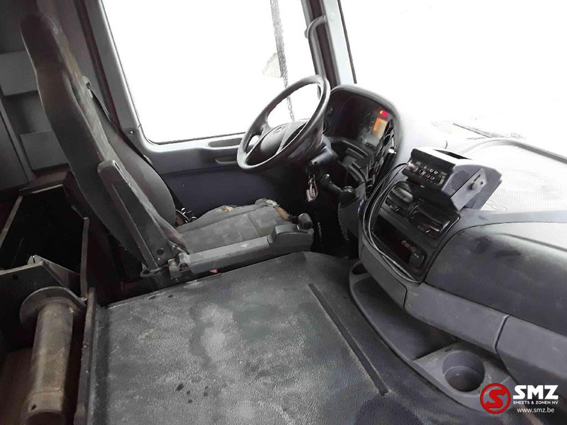 Mercedes-Benz Actros 1832 4x4 209000 km!! - Kamion sa golom šasijom i zatvorenom kabinom: slika 5 Mercedes-Benz Actros 1832 4x4 209000 km!! - Kamion sa golom šasijom i zatvorenom kabinom: slika 5