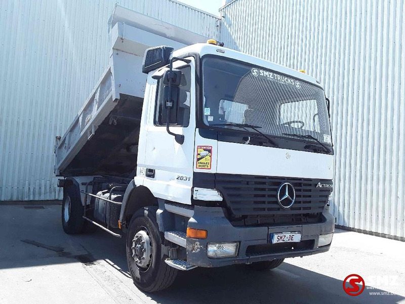 Mercedes-Benz Actros 2031 Lames manual - Istovarivač: slika 1 Mercedes-Benz Actros 2031 Lames manual - Istovarivač: slika 1