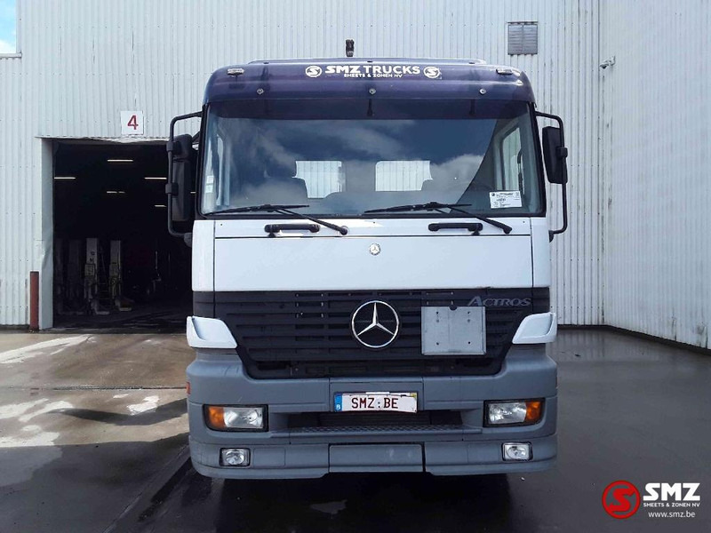Mercedes-Benz Actros 2531 francais - Kamion za prevoz kontejnera/ Kamion sa promenjivim sandukom: slika 2 Mercedes-Benz Actros 2531 francais - Kamion za prevoz kontejnera/ Kamion sa promenjivim sandukom: slika 2