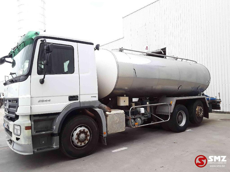 Mercedes-Benz Actros 2544 inox tank - 15.000 liter - retarder - Kamion cisterna: slika 5 Mercedes-Benz Actros 2544 inox tank - 15.000 liter - retarder - Kamion cisterna: slika 5