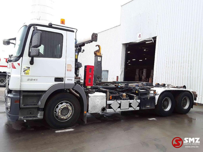Mercedes-Benz Actros 2641 6x4 - Kamion za prevoz kontejnera/ Kamion sa promenjivim sandukom: slika 5 Mercedes-Benz Actros 2641 6x4 - Kamion za prevoz kontejnera/ Kamion sa promenjivim sandukom: slika 5