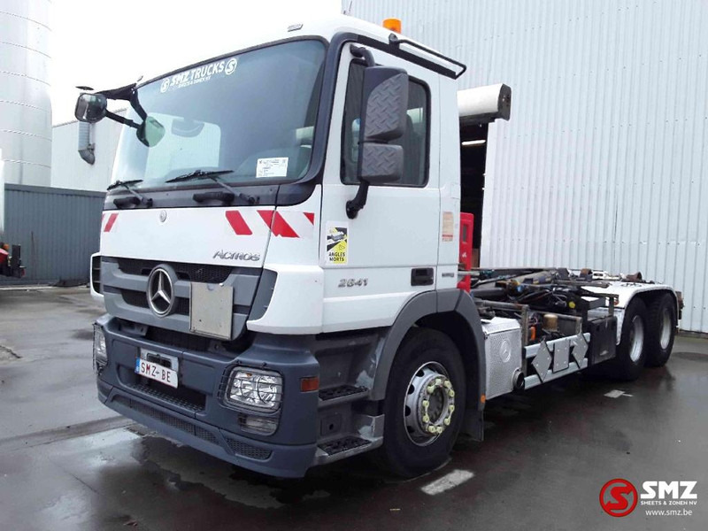 Mercedes-Benz Actros 2641 6x4 - Kamion za prevoz kontejnera/ Kamion sa promenjivim sandukom: slika 3 Mercedes-Benz Actros 2641 6x4 - Kamion za prevoz kontejnera/ Kamion sa promenjivim sandukom: slika 3