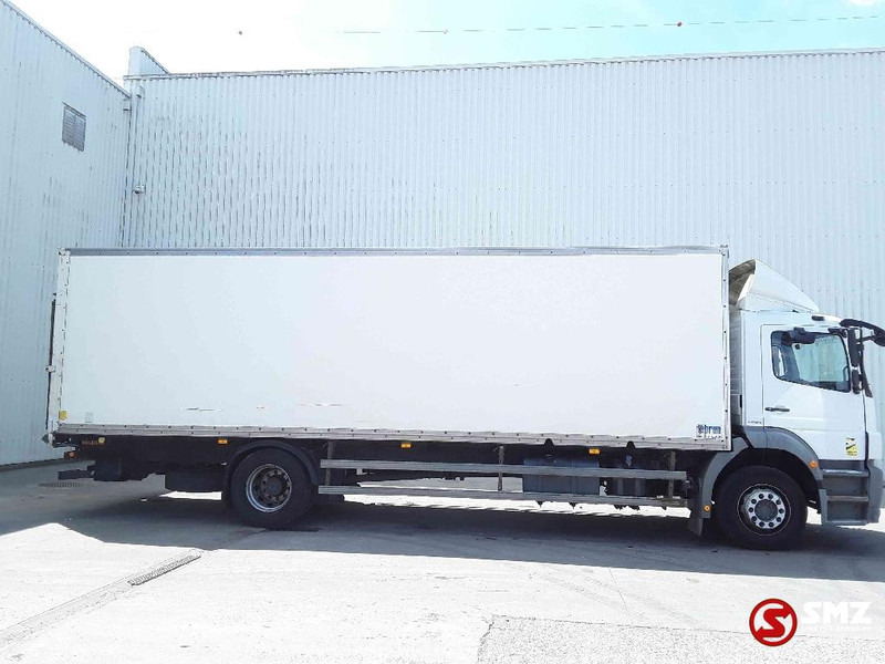 Mercedes-Benz Axor 1829 manual airco - Kamion sa zatvorenim sandukom: slika 4 Mercedes-Benz Axor 1829 manual airco - Kamion sa zatvorenim sandukom: slika 4