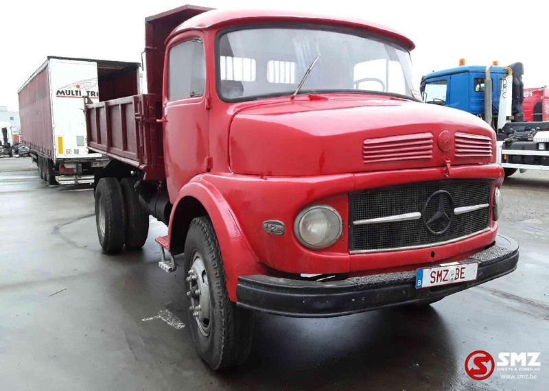Mercedes-Benz - Istovarivač: slika 1 Mercedes-Benz - Istovarivač: slika 1