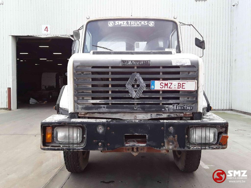 Renault CBH 340 - Kamion sa golom šasijom i zatvorenom kabinom: slika 2 Renault CBH 340 - Kamion sa golom šasijom i zatvorenom kabinom: slika 2