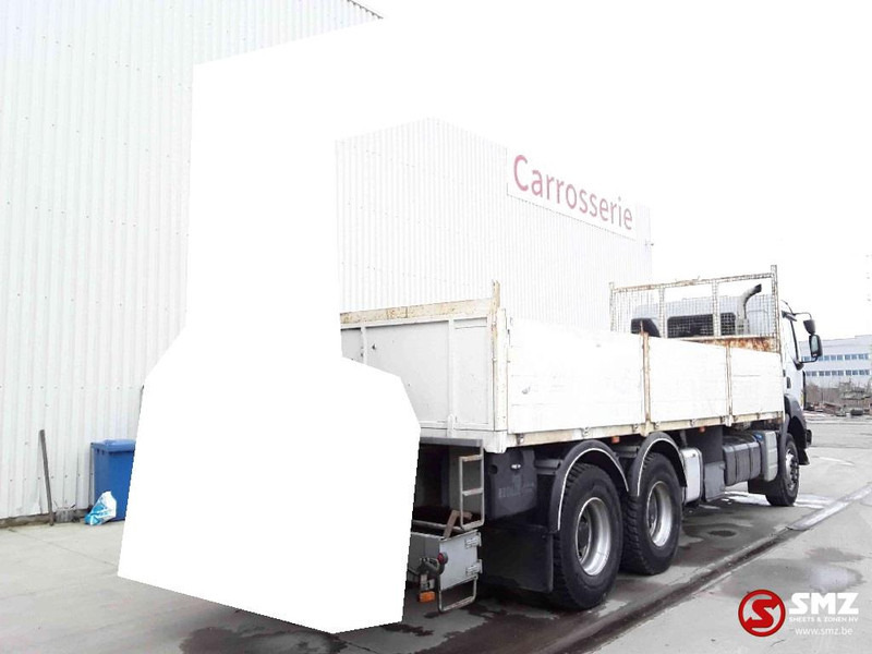 Kamion sa tovarnim sandukom, Kamion sa dizalicom Renault Kerax 370 DXI chassis manual: slika 9
