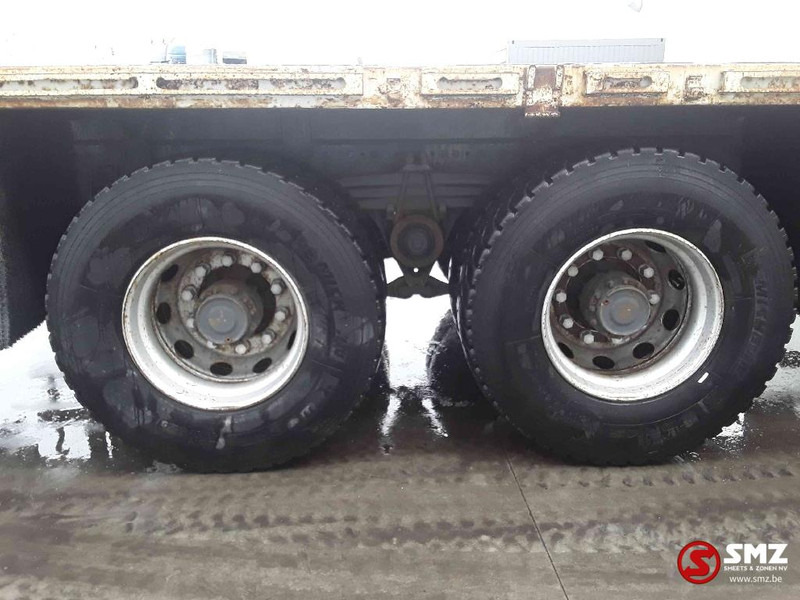 Kamion sa tovarnim sandukom Renault Kerax 410 DXI manual 6x4: slika 12