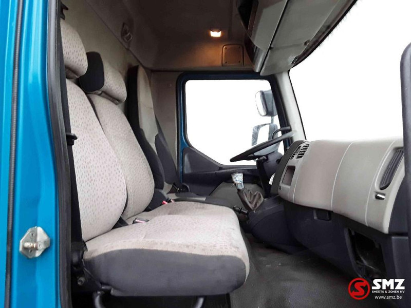 Interior photo 1: Kamion sa zatvorenim sandukom Renault Midlum 220 euro4