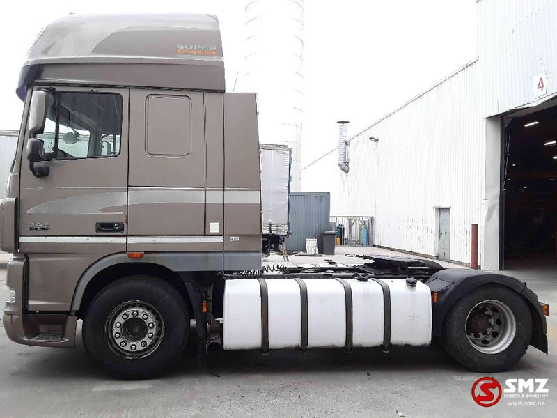 DAF 105 XF 460 superspacecab manual - Tegljač: slika 5 DAF 105 XF 460 superspacecab manual - Tegljač: slika 5