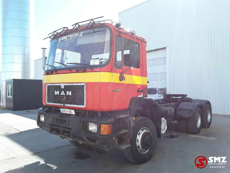 MAN 33.372 6x6 - Tegljač: slika 2 MAN 33.372 6x6 - Tegljač: slika 2