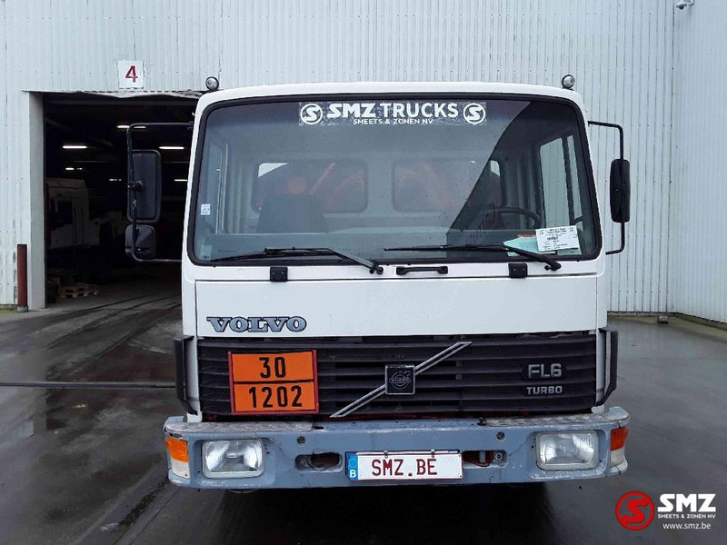 Volvo FL 6 6500l 8500 - Kamion cisterna: slika 2 Volvo FL 6 6500l 8500 - Kamion cisterna: slika 2
