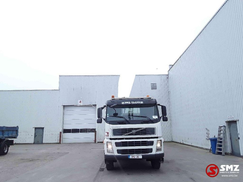 Volvo FM 6x4 - Kamion sa tovarnim sandukom, Kamion sa dizalicom: slika 2 Volvo FM 6x4 - Kamion sa tovarnim sandukom, Kamion sa dizalicom: slika 2