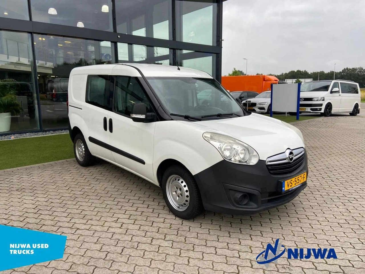 Opel Combo Airco + Trekhaak Kasten - Mali kombi: slika 2 Opel Combo Airco + Trekhaak Kasten - Mali kombi: slika 2