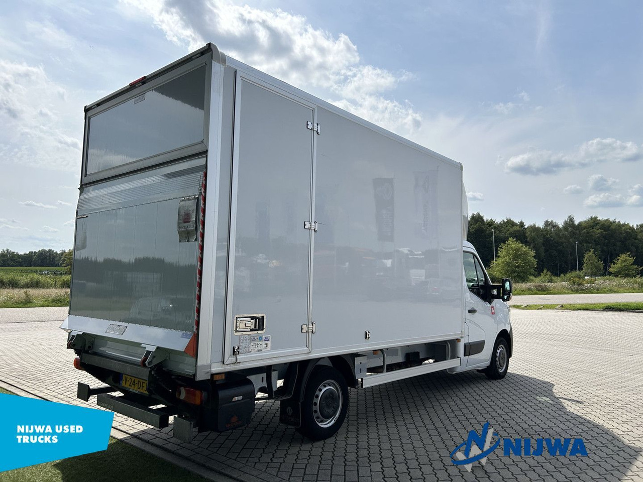Renault Master T35 145 Laadklep + Zijdeur Kasten - Furgon: slika 3 Renault Master T35 145 Laadklep + Zijdeur Kasten - Furgon: slika 3