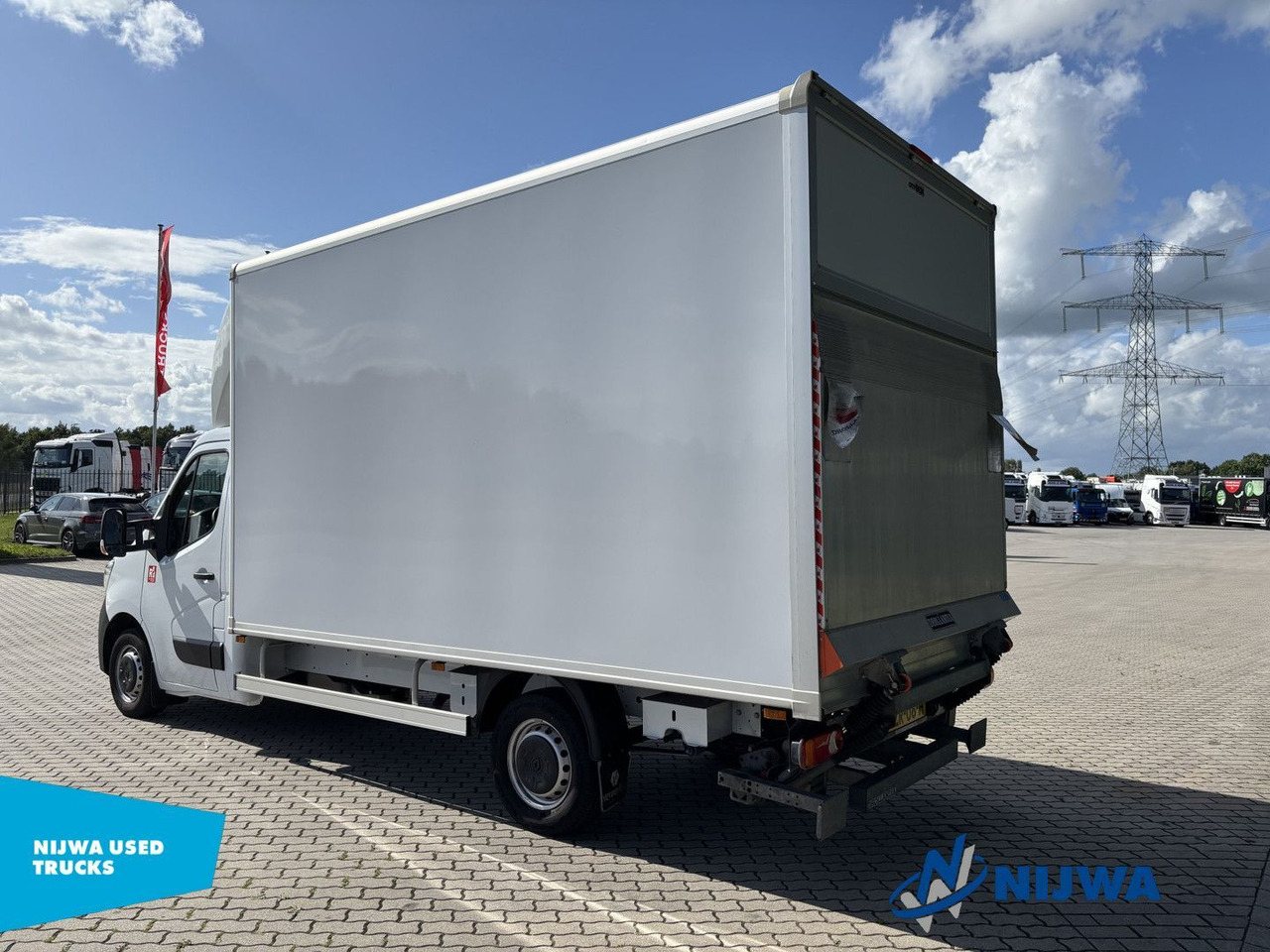 Renault Master T35 145 Laadklep + Zijdeur Kasten - Furgon: slika 4 Renault Master T35 145 Laadklep + Zijdeur Kasten - Furgon: slika 4