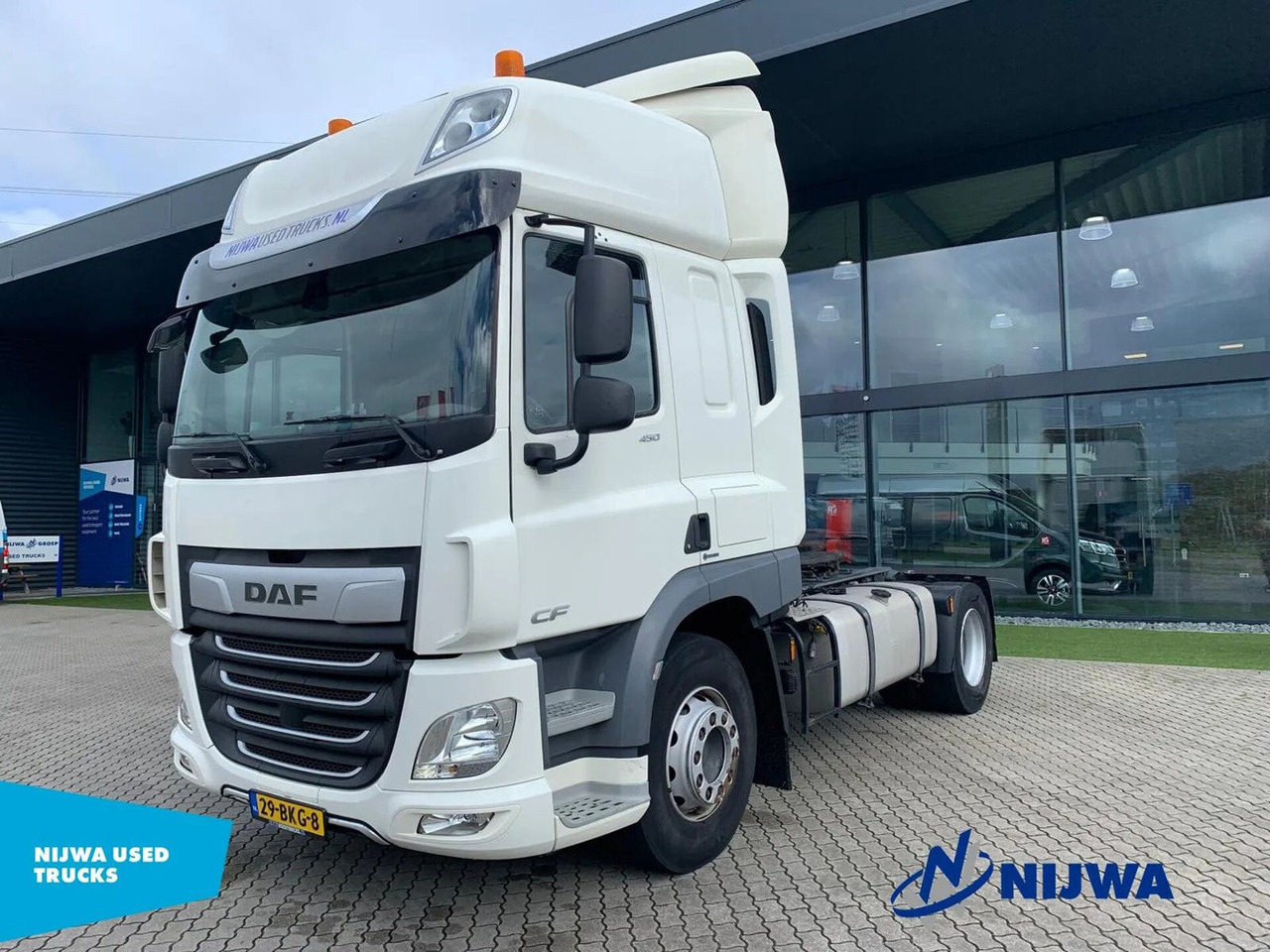 DAF CF 450 4X2 Standkachel + Koelkast - Tegljač: slika 1 DAF CF 450 4X2 Standkachel + Koelkast - Tegljač: slika 1