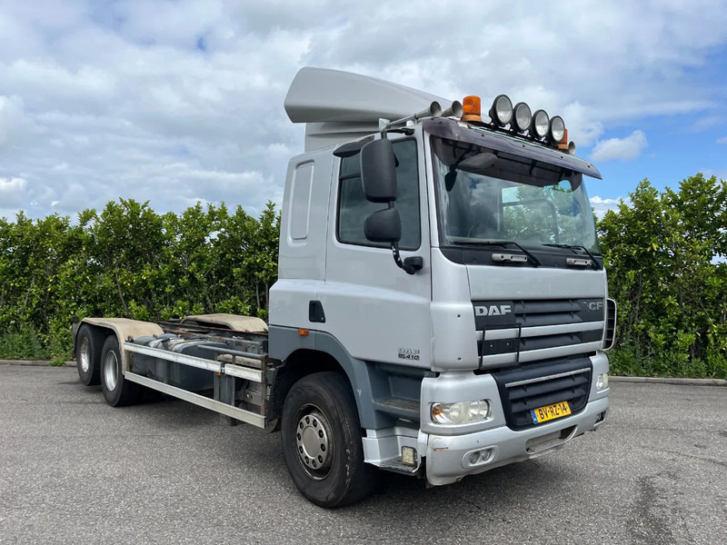 DAF CF 85 .410 FAS Euro5 Manual - Kamion sa golom šasijom i zatvorenom kabinom: slika 1 DAF CF 85 .410 FAS Euro5 Manual - Kamion sa golom šasijom i zatvorenom kabinom: slika 1