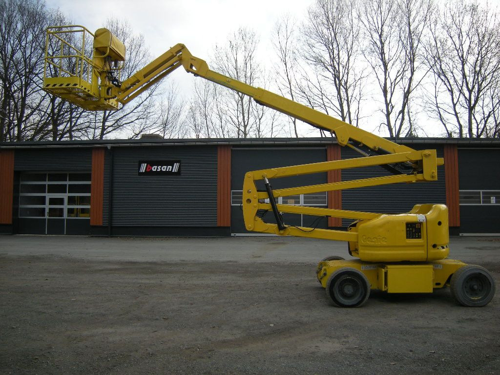 Genie Arbeitsbühne Genie Z 45/25 J, 15,8 m - Vazdušna platforma montirana na kamion: slika 1 Genie Arbeitsbühne Genie Z 45/25 J, 15,8 m - Vazdušna platforma montirana na kamion: slika 1