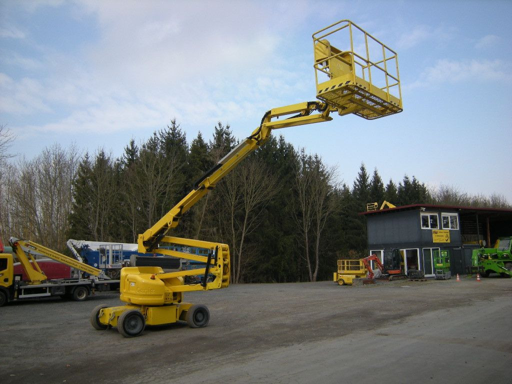 Genie Arbeitsbühne Genie Z 45/25 J, 15,8 m - Vazdušna platforma montirana na kamion: slika 5 Genie Arbeitsbühne Genie Z 45/25 J, 15,8 m - Vazdušna platforma montirana na kamion: slika 5