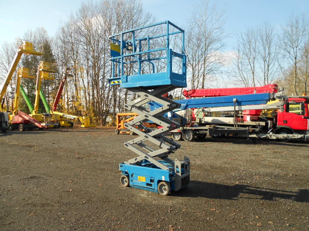 Genie GS 1330, Scherenarbeitsbühne Genie 5,9 m - Lift u obliku makaza: slika 3 Genie GS 1330, Scherenarbeitsbühne Genie 5,9 m - Lift u obliku makaza: slika 3