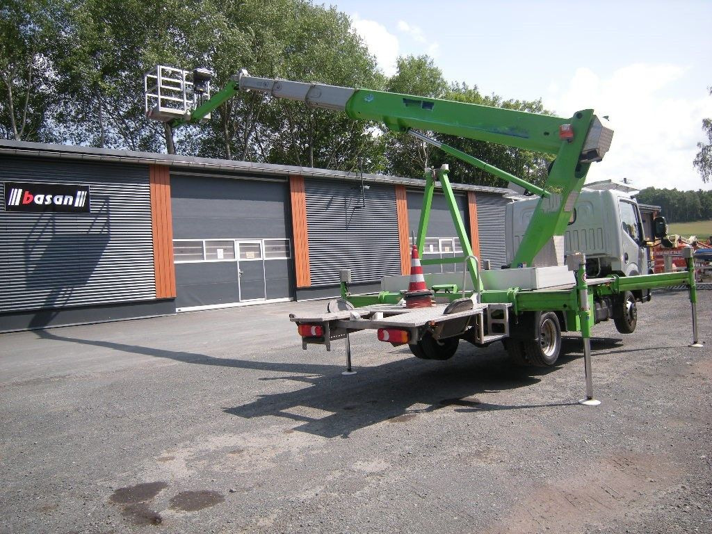 Nissan NT 400 Cabstar mit Palfinger P260BK, 21m - Vazdušna platforma montirana na kamion: slika 1 Nissan NT 400 Cabstar mit Palfinger P260BK, 21m - Vazdušna platforma montirana na kamion: slika 1