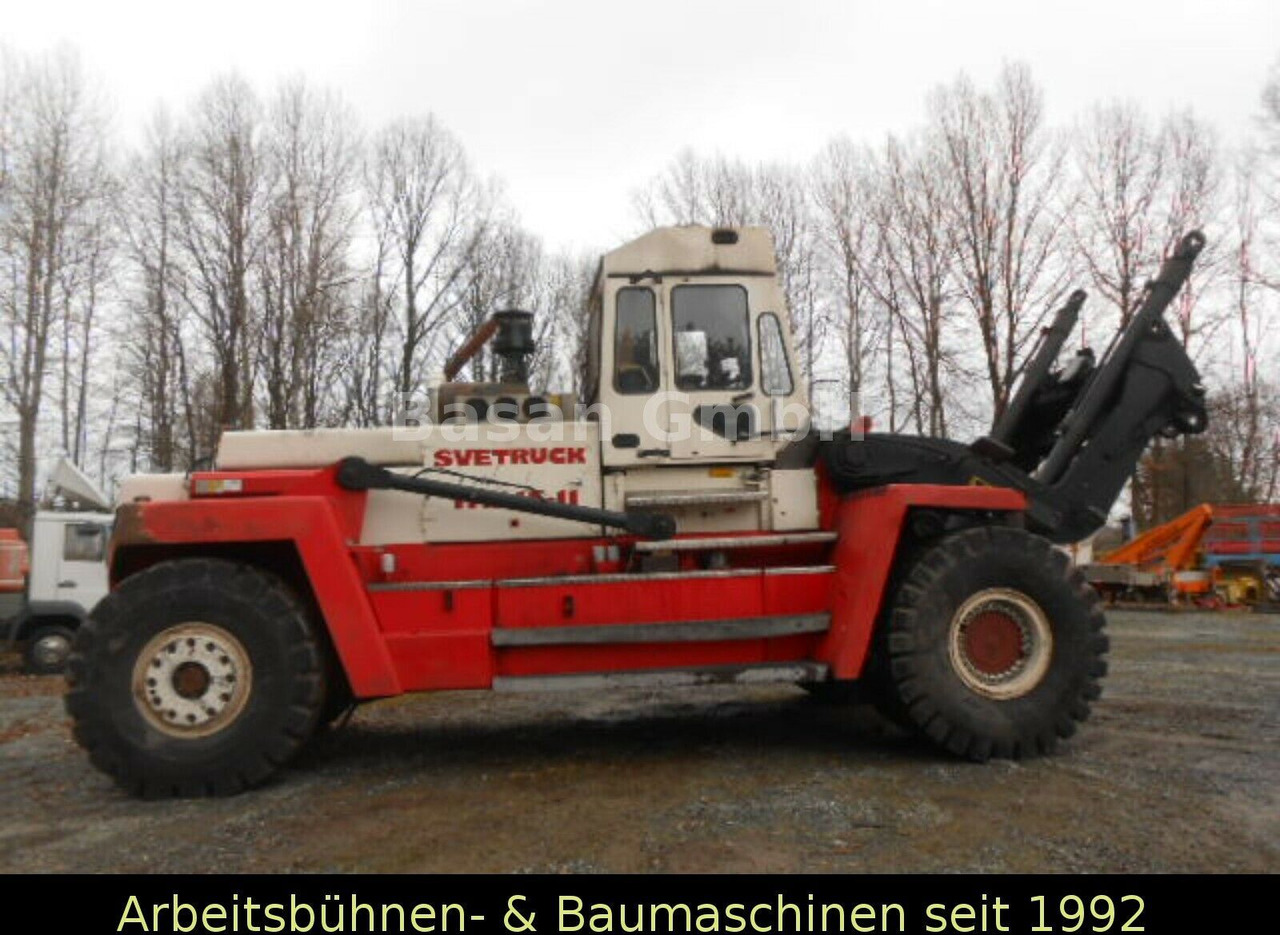 Rundholzstapler/Logstacker Svetruck TMF 15/11-54 Rundholzstapler/Logstacker Svetruck TMF 15/11-54 - Oprema za rukovanje materijalima: slika 3 Rundholzstapler/Logstacker Svetruck TMF 15/11-54 Rundholzstapler/Logstacker Svetruck TMF 15/11-54 - Oprema za rukovanje materijalima: slika 3