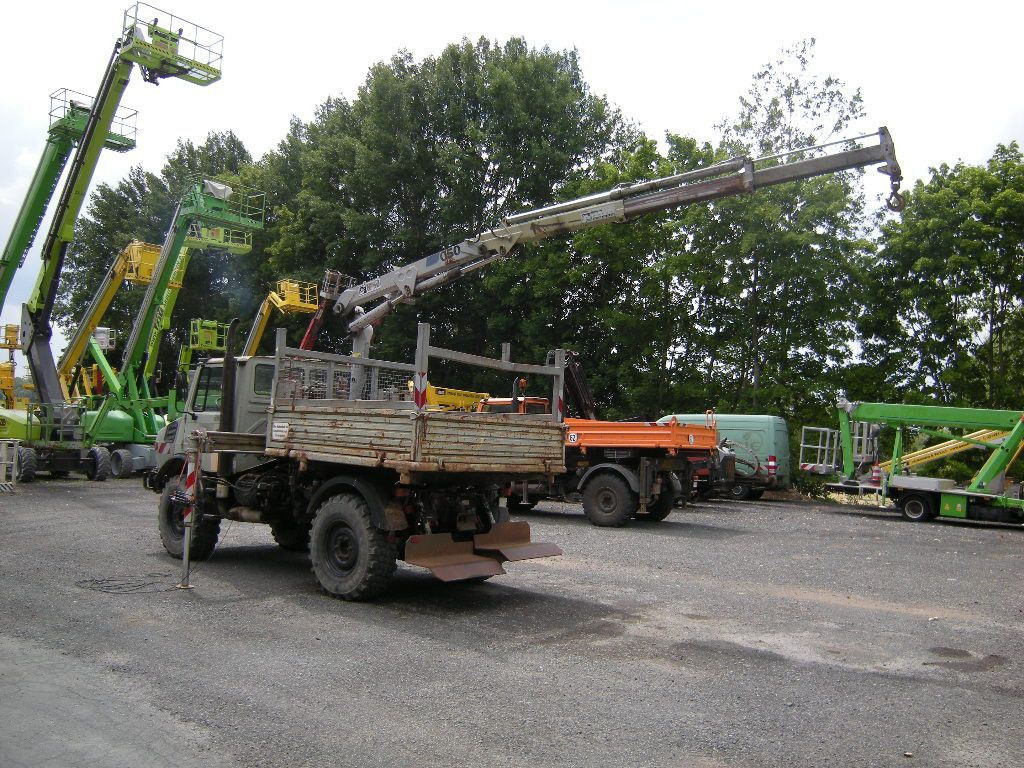 Unimog U1250 mit Kran - Dostavno vozilo istovarivač: slika 3 Unimog U1250 mit Kran - Dostavno vozilo istovarivač: slika 3