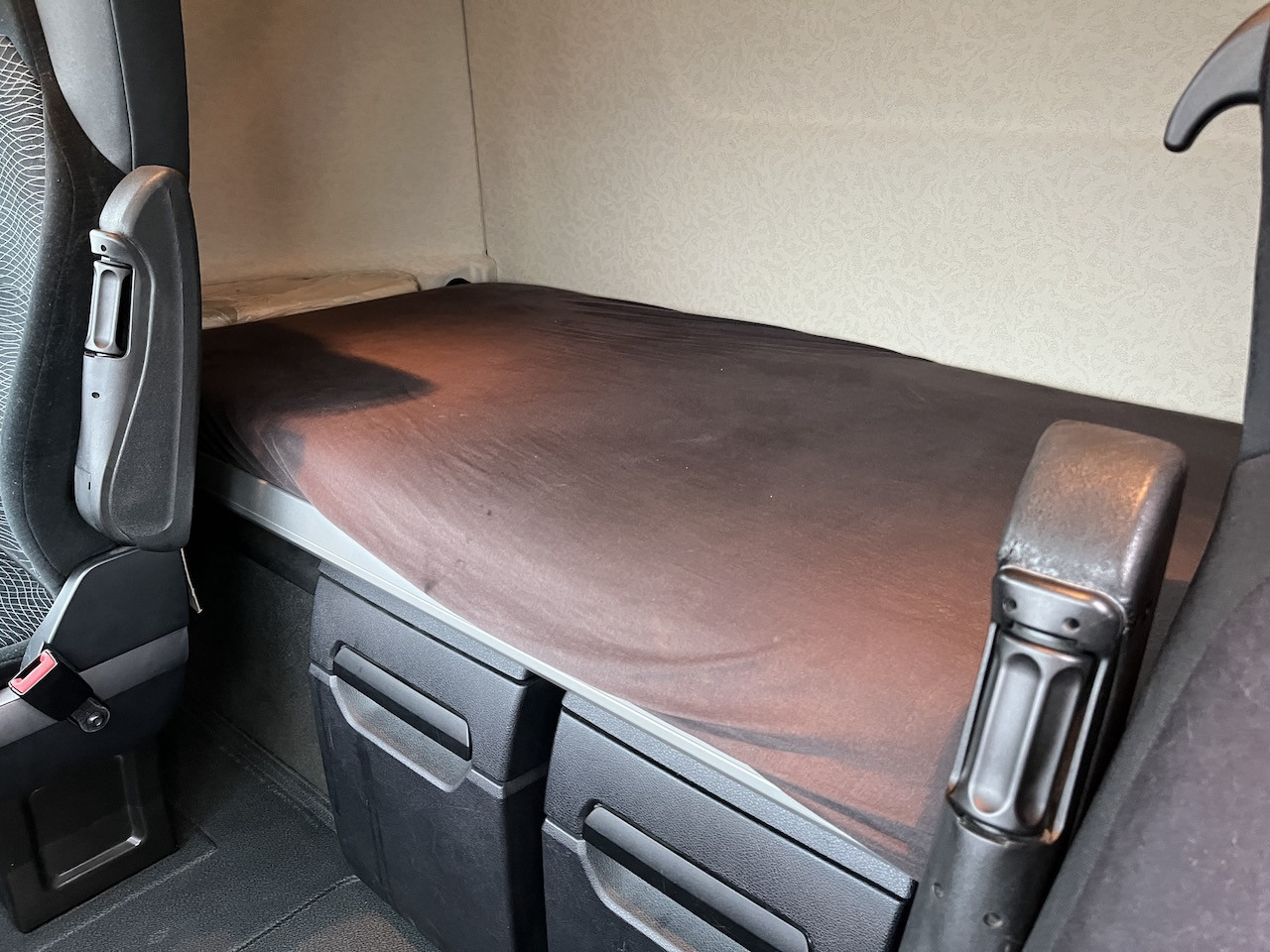 Mercedes-Benz 1842 4x2 LBW Kühlung Flüssigstickstoff GAS - Hladnjača: slika 3 Mercedes-Benz 1842 4x2 LBW Kühlung Flüssigstickstoff GAS - Hladnjača: slika 3