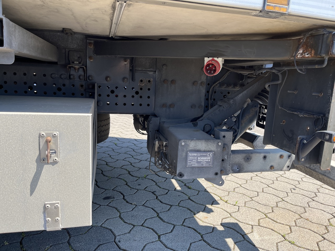 Mercedes-Benz Antos 1840 4x4 HAD LBW Kühlung Flüssigstickstoff - Hladnjača: slika 5 Mercedes-Benz Antos 1840 4x4 HAD LBW Kühlung Flüssigstickstoff - Hladnjača: slika 5