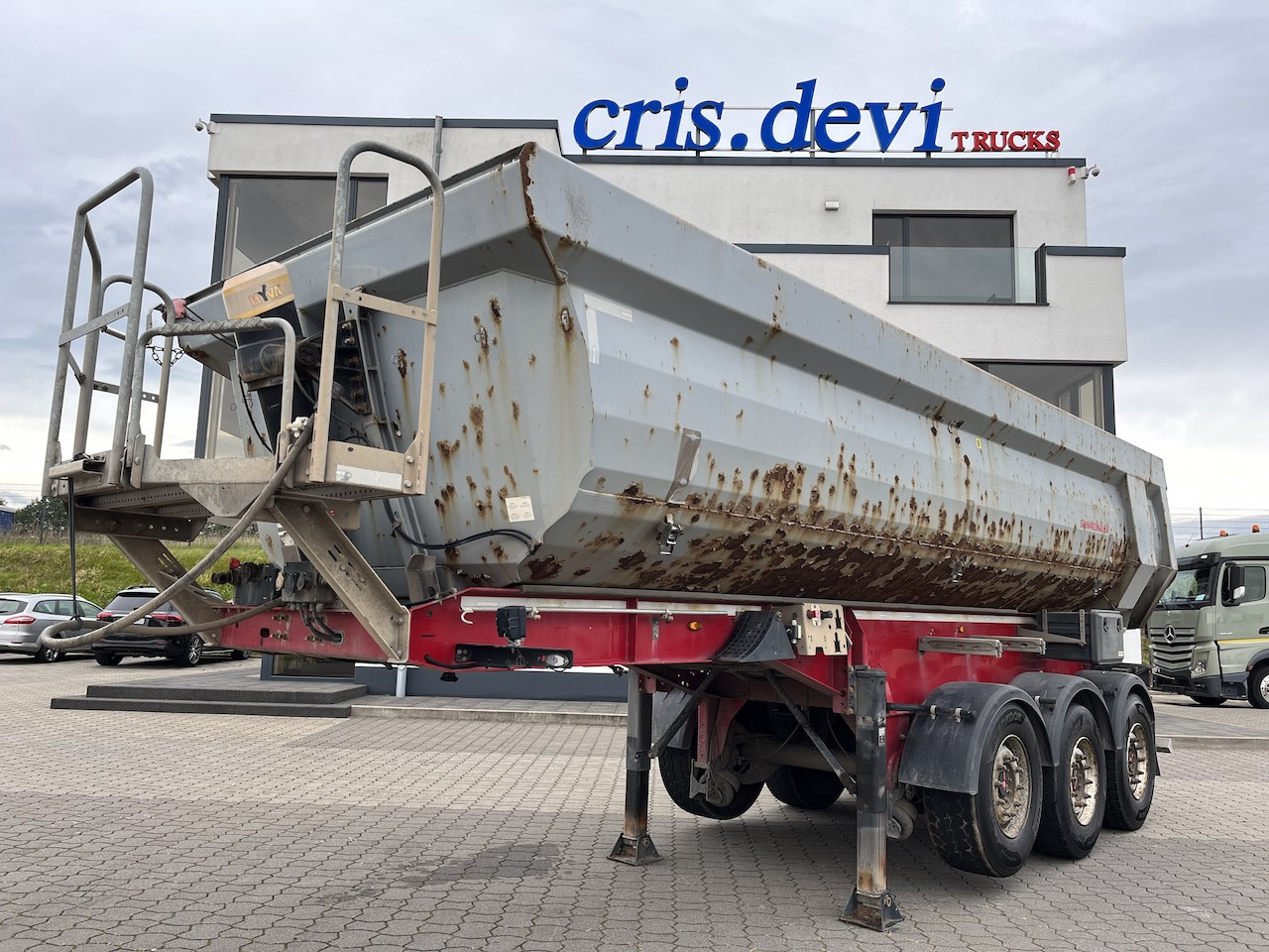 Schwarzmüller SK Kippauflieger Stahlmulde Liftachse - Poluprikolica istovarivača: slika 1 Schwarzmüller SK Kippauflieger Stahlmulde Liftachse - Poluprikolica istovarivača: slika 1