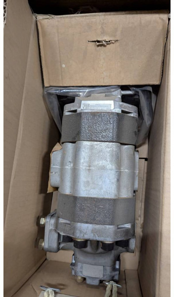 Komatsu HD405-7 - HYDRAULIC PUMP - 705-95-07081 - Kiper sa krutom šasijom/ Kiper za kamen: slika 1 Komatsu HD405-7 - HYDRAULIC PUMP - 705-95-07081 - Kiper sa krutom šasijom/ Kiper za kamen: slika 1