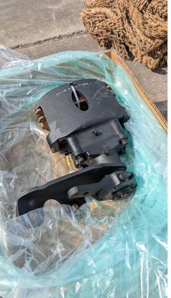 Komatsu HD605-5 BRAKE ASSY 561-34-62103 - Delovi kočnica za Građevinska mašina: slika 4 Komatsu HD605-5 BRAKE ASSY 561-34-62103 - Delovi kočnica za Građevinska mašina: slika 4