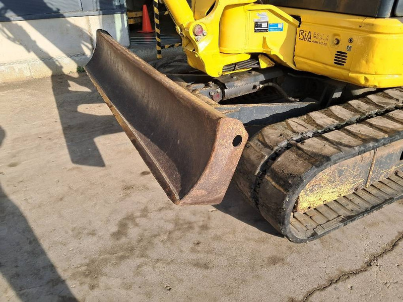 Mini bager Komatsu PC50MR-2: slika 9 Mini bager Komatsu PC50MR-2: slika 9