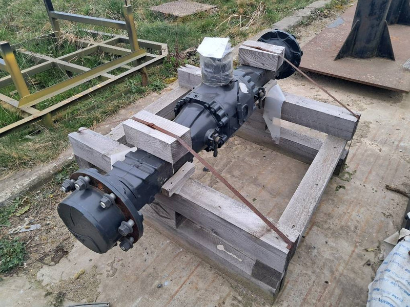 Komatsu WA80M-8E0 FRONT AXLY ASSY 42U-22-51010 - Osovina i delovi za Građevinska mašina: slika 1 Komatsu WA80M-8E0 FRONT AXLY ASSY 42U-22-51010 - Osovina i delovi za Građevinska mašina: slika 1