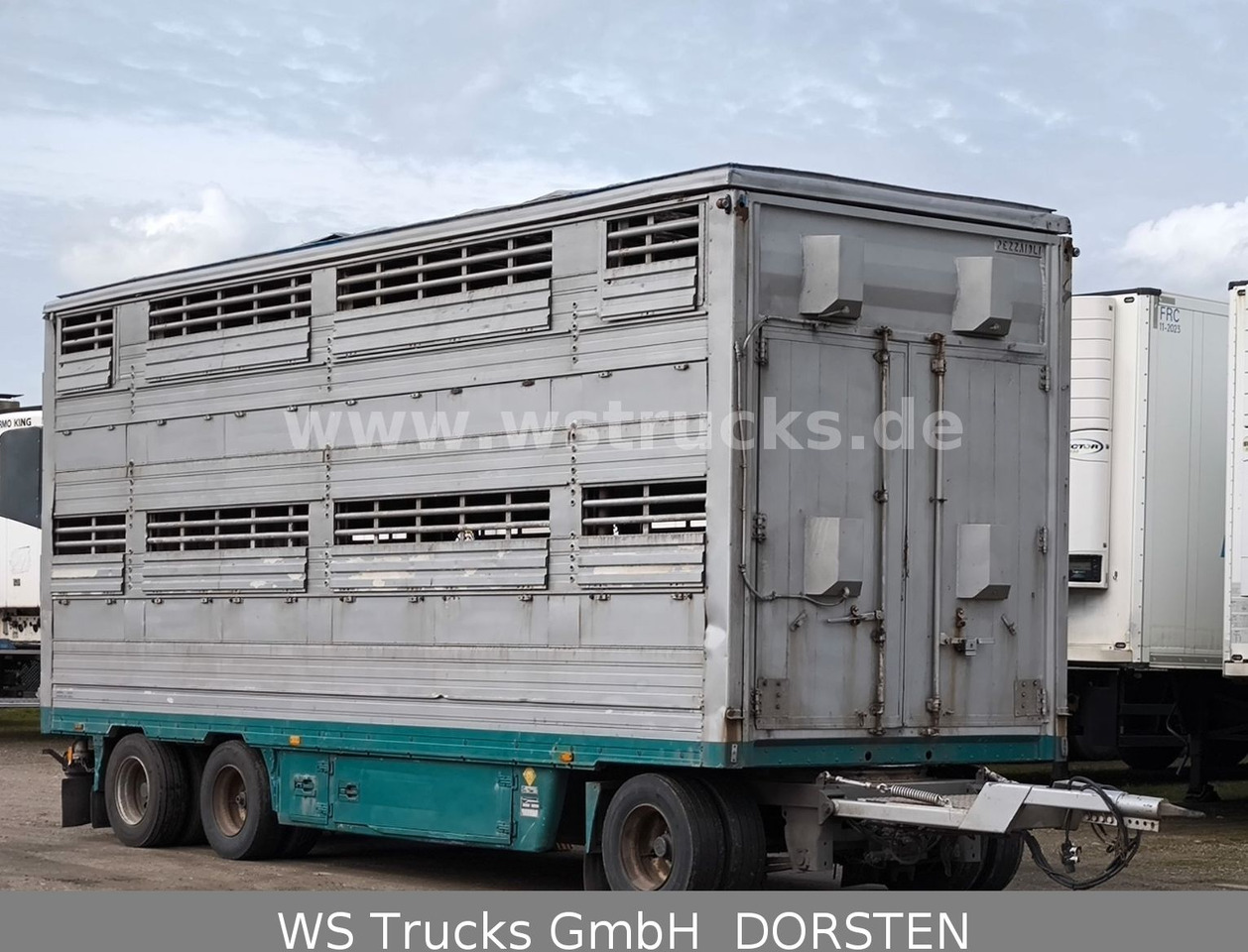 Pezzaioli 2 Stock RBA31F ausfahrbares Dach Viehanhänger - Prikolica za prevoz stoke: slika 2 Pezzaioli 2 Stock RBA31F ausfahrbares Dach Viehanhänger - Prikolica za prevoz stoke: slika 2
