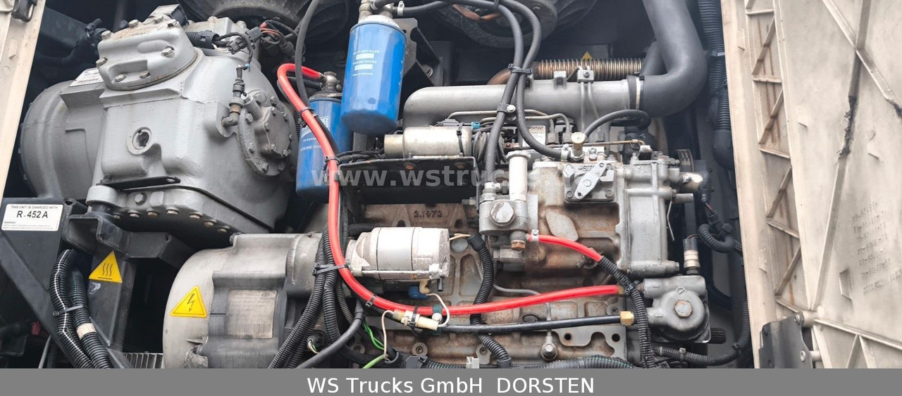 Schmitz Cargobull Kühlauflieger Rohrbahn Hooks | Vector 1850 MT - Poluprikolica sa zatvorenim sandukom: slika 4 Schmitz Cargobull Kühlauflieger Rohrbahn Hooks | Vector 1850 MT - Poluprikolica sa zatvorenim sandukom: slika 4