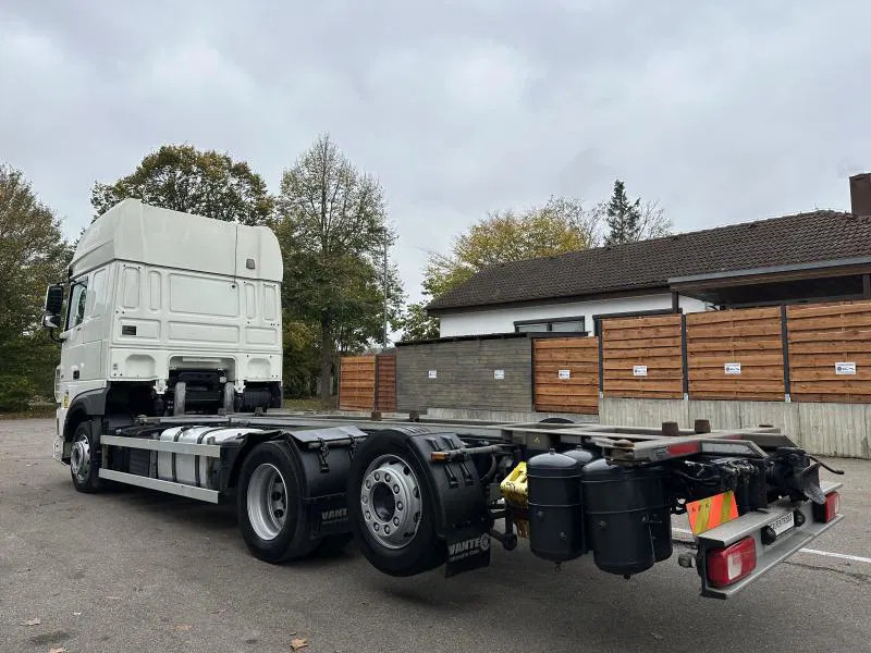 DAF XF 106 450 SSC 6X2*4 Stück ! *Jumbo*E6D*Multi*VANTEC - Kamion za prevoz kontejnera/ Kamion sa promenjivim sandukom: slika 2 DAF XF 106 450 SSC 6X2*4 Stück ! *Jumbo*E6D*Multi*VANTEC - Kamion za prevoz kontejnera/ Kamion sa promenjivim sandukom: slika 2