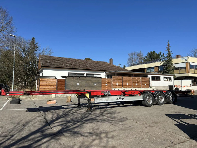 Poluprikolica za prevoz kontejnera/ Poluprikolica sa promenjivim sandukom novi Fliegl 15 m extralang.Containerchassis f. 2 Wechselbrücke Containerchassis extralang f. 2 Wechselbr.: slika 1