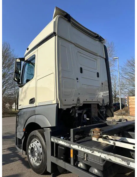 Mercedes-Benz Actros 2542 LL BDF Standard 6x2 LBW - Kamion za prevoz kontejnera/ Kamion sa promenjivim sandukom: slika 5 Mercedes-Benz Actros 2542 LL BDF Standard 6x2 LBW - Kamion za prevoz kontejnera/ Kamion sa promenjivim sandukom: slika 5