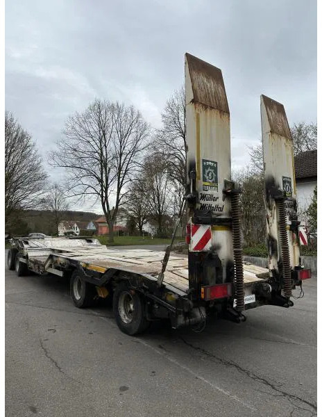 Müller-Mitteltal T4 4-Achs Tieflader Radmulden luftgefedert T4 4-Achs Tieflader Radmulden luftgefedert - Niska prikolica za prevoz: slika 5 Müller-Mitteltal T4 4-Achs Tieflader Radmulden luftgefedert T4 4-Achs Tieflader Radmulden luftgefedert - Niska prikolica za prevoz: slika 5